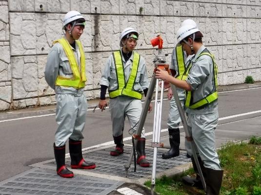 【株式会社東建工営】測量設計（道路・河川・構造物） 業務 （経験者優遇あり）